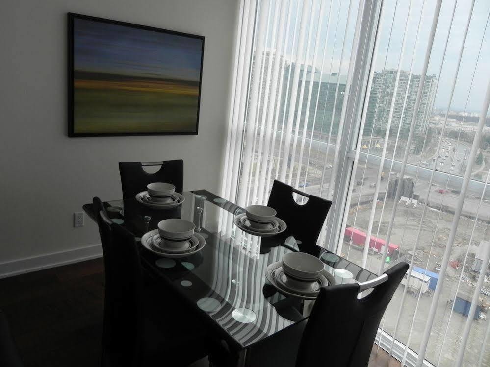 Pathway Suites Mississauga Exterior foto