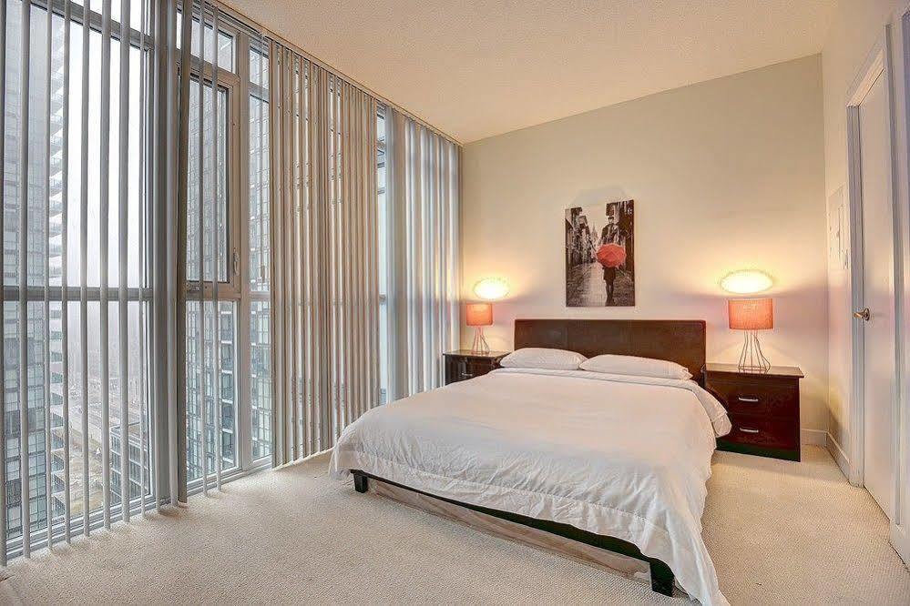 Pathway Suites Mississauga Exterior foto